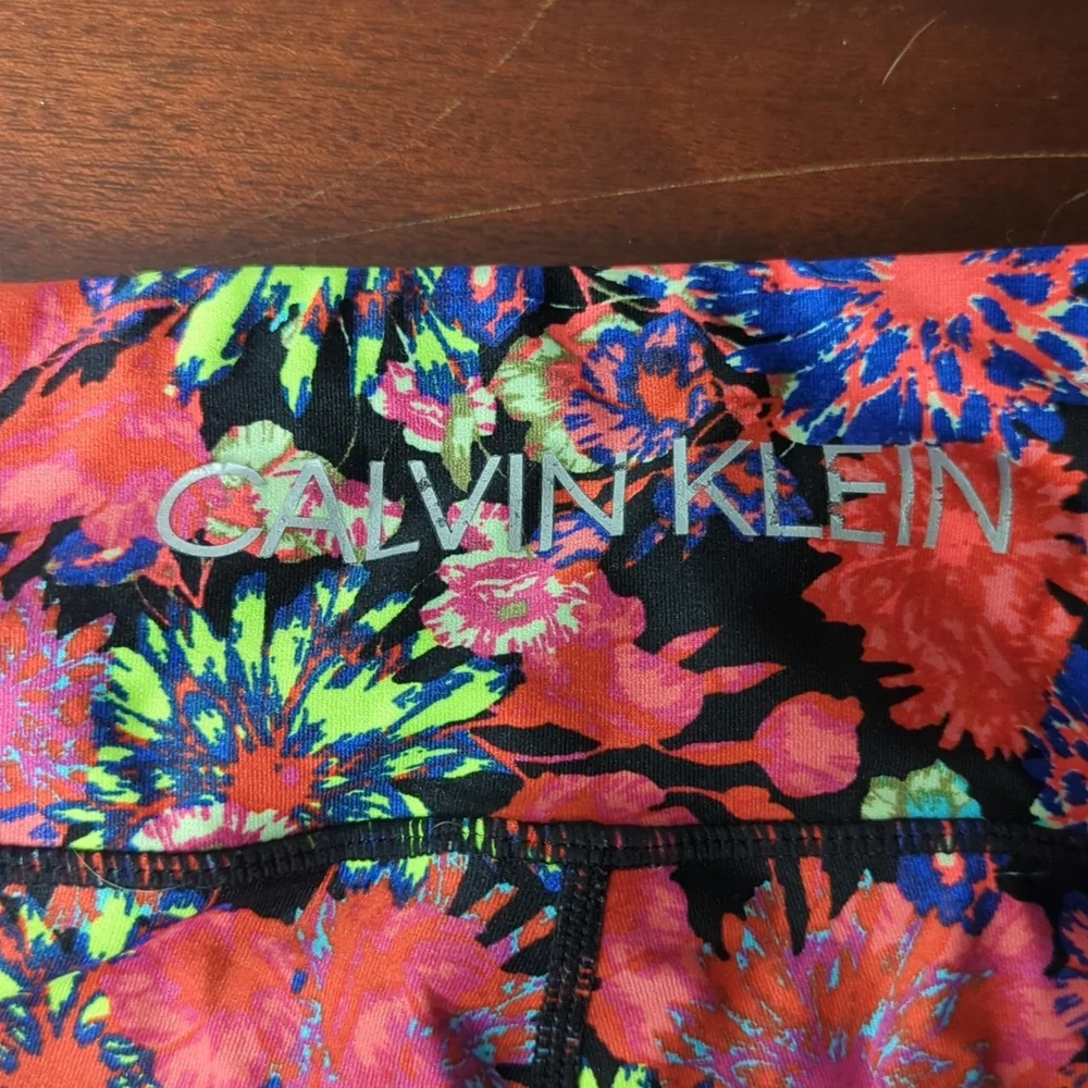 Calvin Klein Women's Biker Shorts - Picture 5 of 7